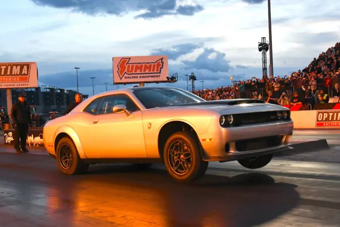 ۱۰۲۵ اسب‌بخار خالص؛ غول‌های عضلانی آمریکایی از دوج چلنجر تا فورد موستانگ GTD - تصویر شاخص