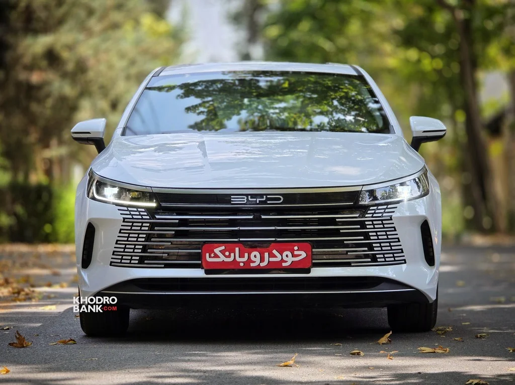 تحویل زودهنگام BYD Destroyer 05 توسط پیشتاز خودرو جنوب؛ آغاز رقابت در بازار سدان‌های پلاگین‌هیبرید - تصویر ۲ - وبگردی