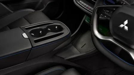 میتسوبیشی ASX VR-e معرفی شد / کراس‌اوور برقی با قدرت ۴۵۹ اسب بخار - تصویر ۱۱ - وبگردی
