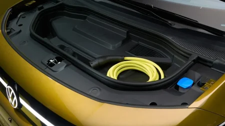 فولکس‌واگن ID. Tiguan معرفی شد / جانشین ID.4 و ID.5 با پیمایش ۶۰۰ کیلومتری - تصویر ۲۰ - وبگردی