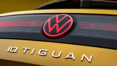 فولکس‌واگن ID. Tiguan معرفی شد / جانشین ID.4 و ID.5 با پیمایش ۶۰۰ کیلومتری - تصویر ۲۴ - وبگردی