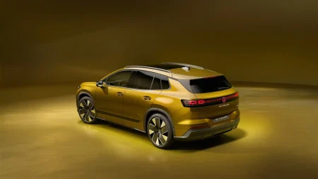 فولکس‌واگن ID. Tiguan معرفی شد / جانشین ID.4 و ID.5 با پیمایش ۶۰۰ کیلومتری - تصویر ۶ - وبگردی